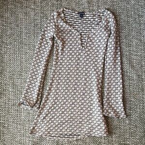 Elegant Black and White Patterned Shirt